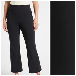 Athleta Workwear Travel Cosmic Kick Flare Pants in Classic Black Size 10